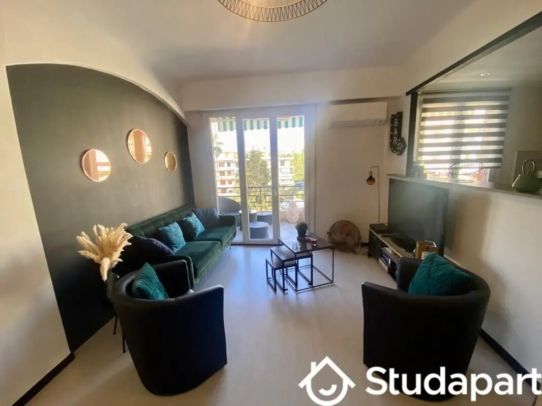 Appartement à louer, 53m², Nice