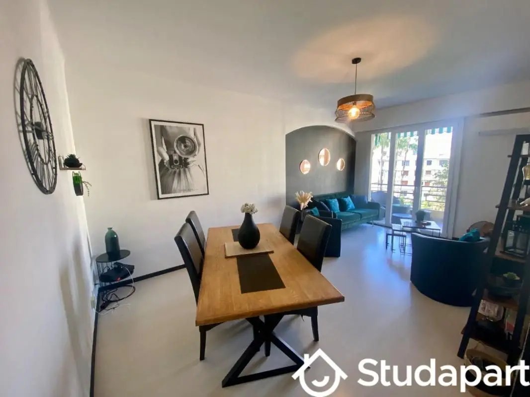Appartement à louer, 53m², Nice