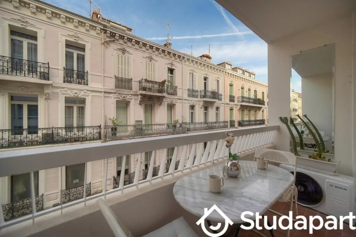 Appartement à louer, 25m², Cannes