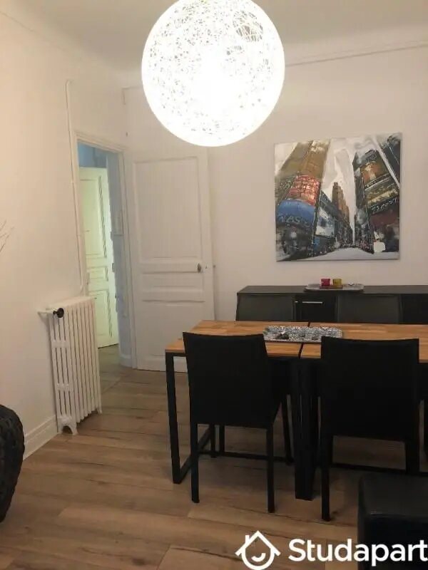 Appartement à louer, 58m², Antibes