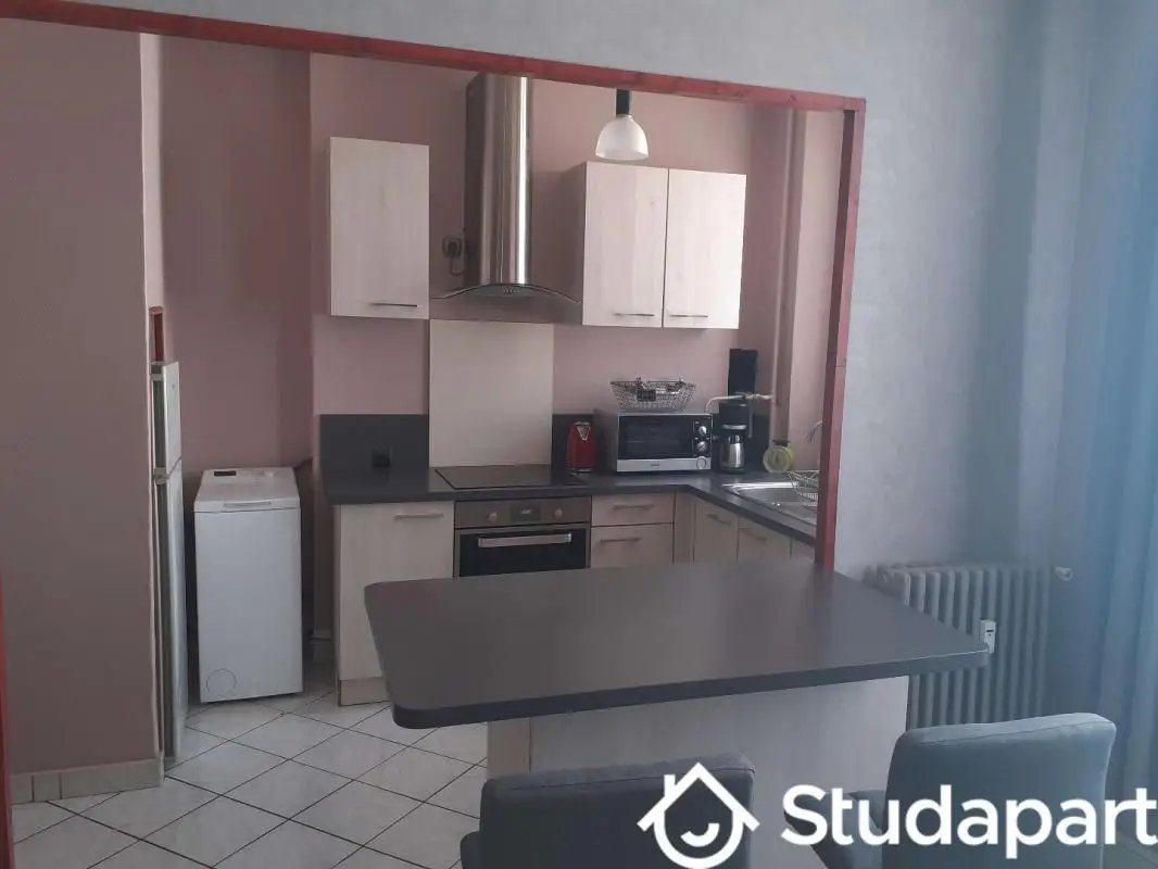 Appartement à louer, 44m², Toulon