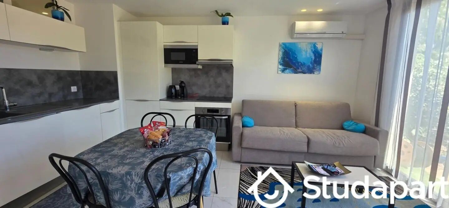 Appartement à louer, 40m², Vallauris