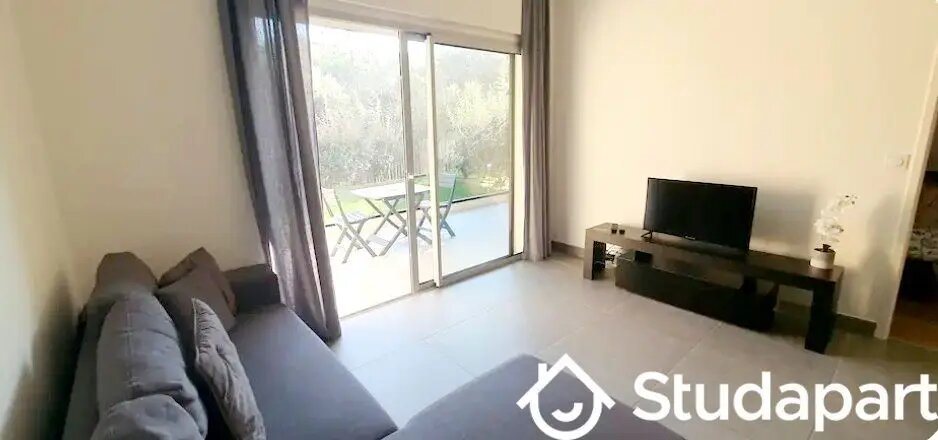 Appartement à louer, 42m², Biot