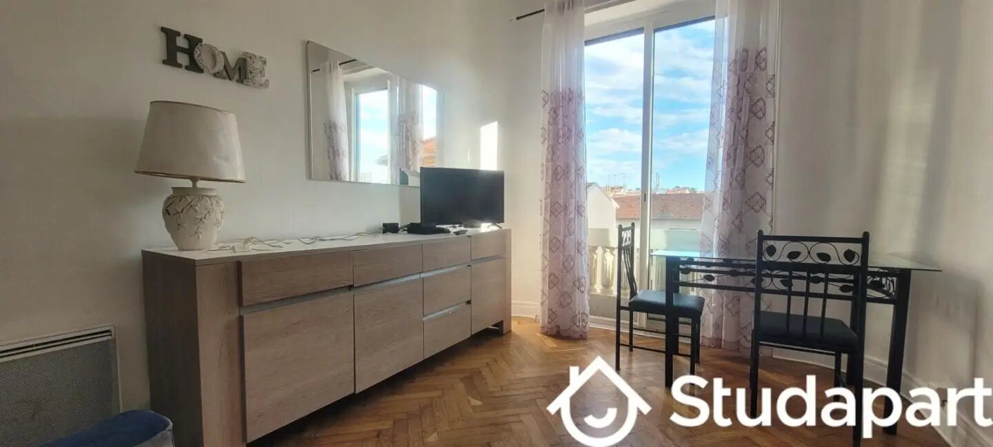 Appartement à louer, 23m², Nice