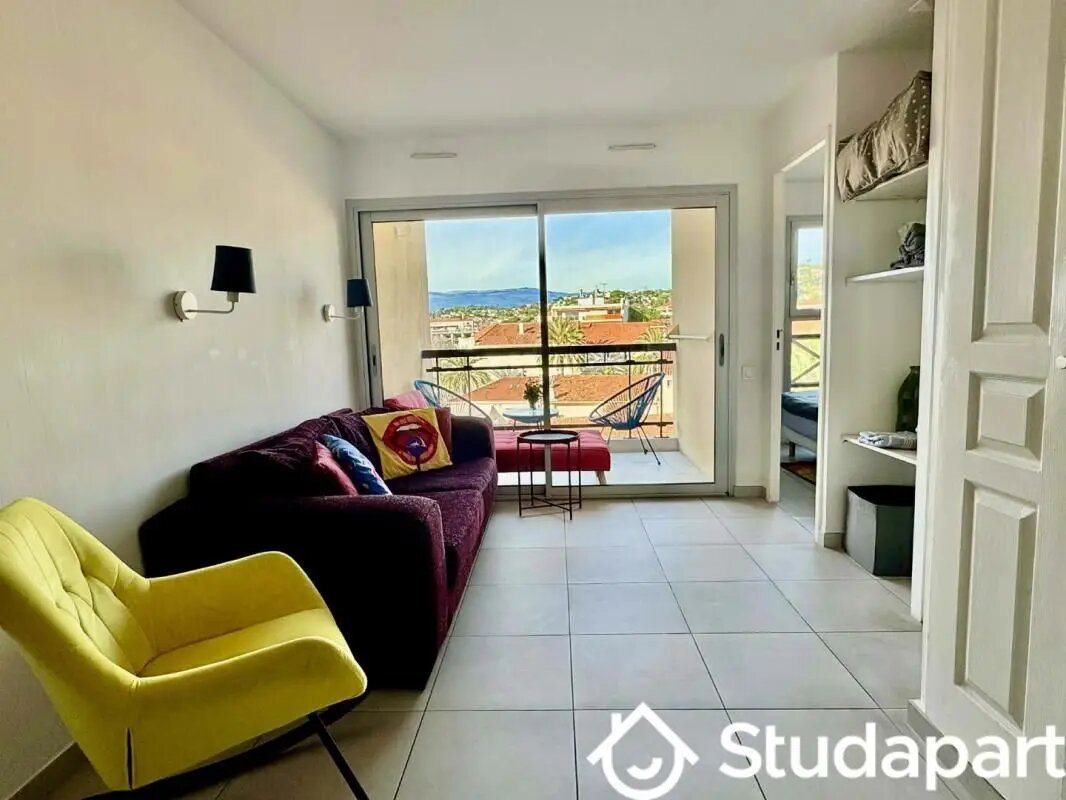 Appartement à louer, 27m², Cannes