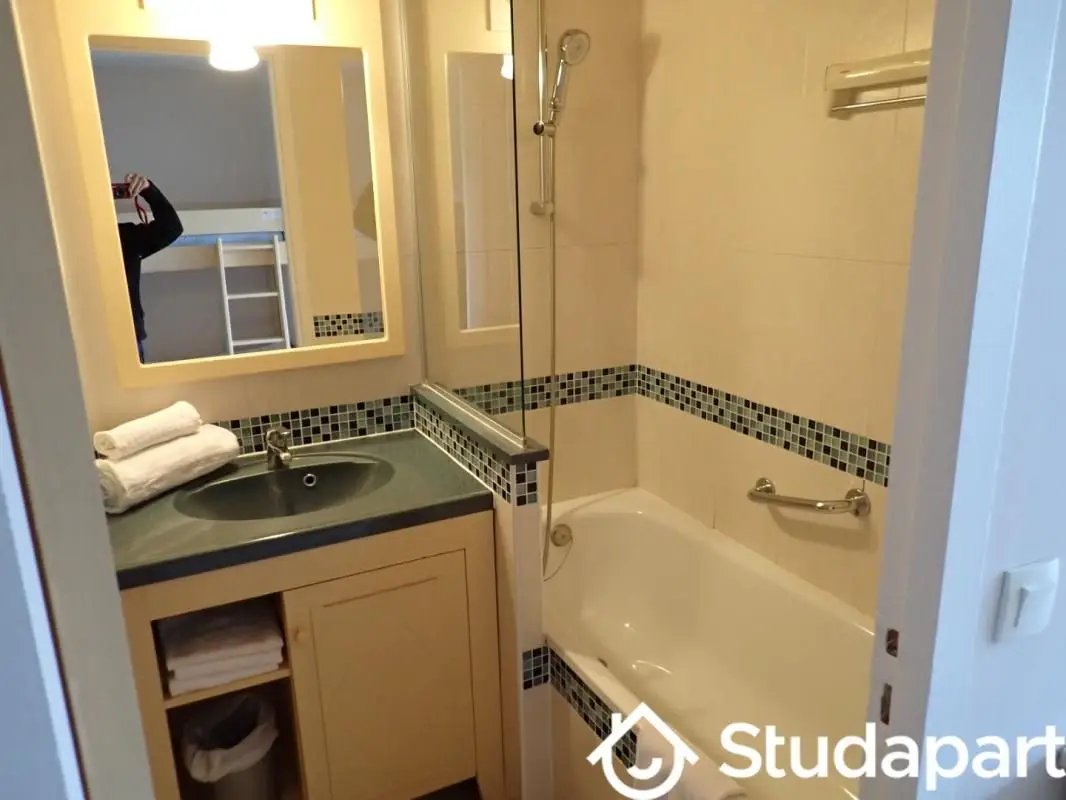 Appartement à louer, 26m², Saint-Laurent-du-Var