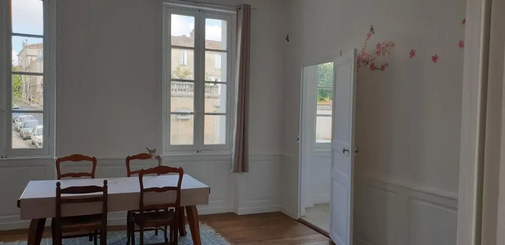 Appartement à louer, 50m², Angoulême