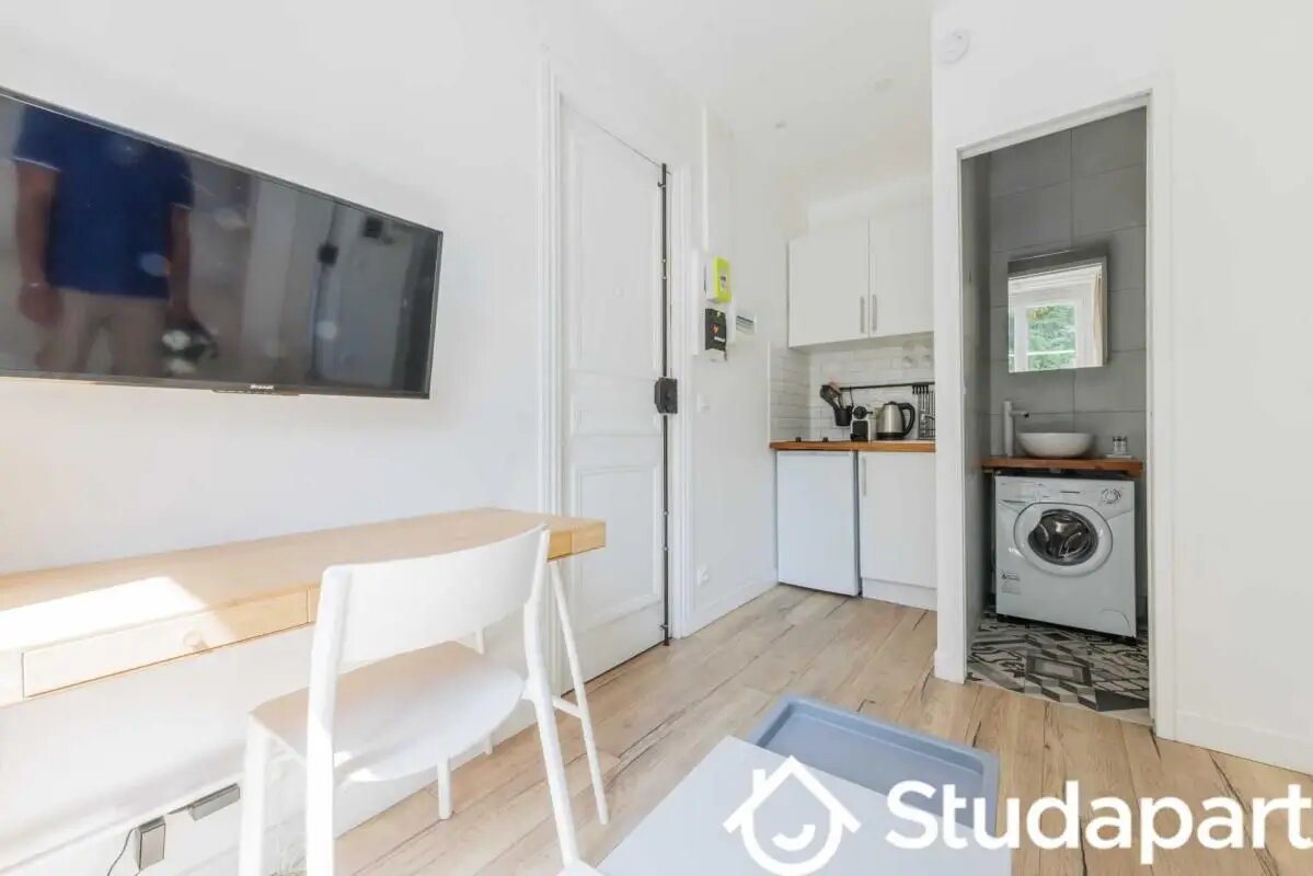 Appartement à louer, 11m², Paris 17ème