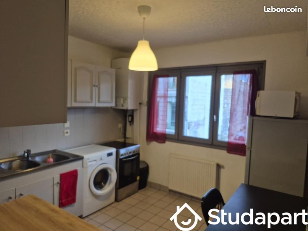 Appartement à louer, 46m², Saint-Etienne
