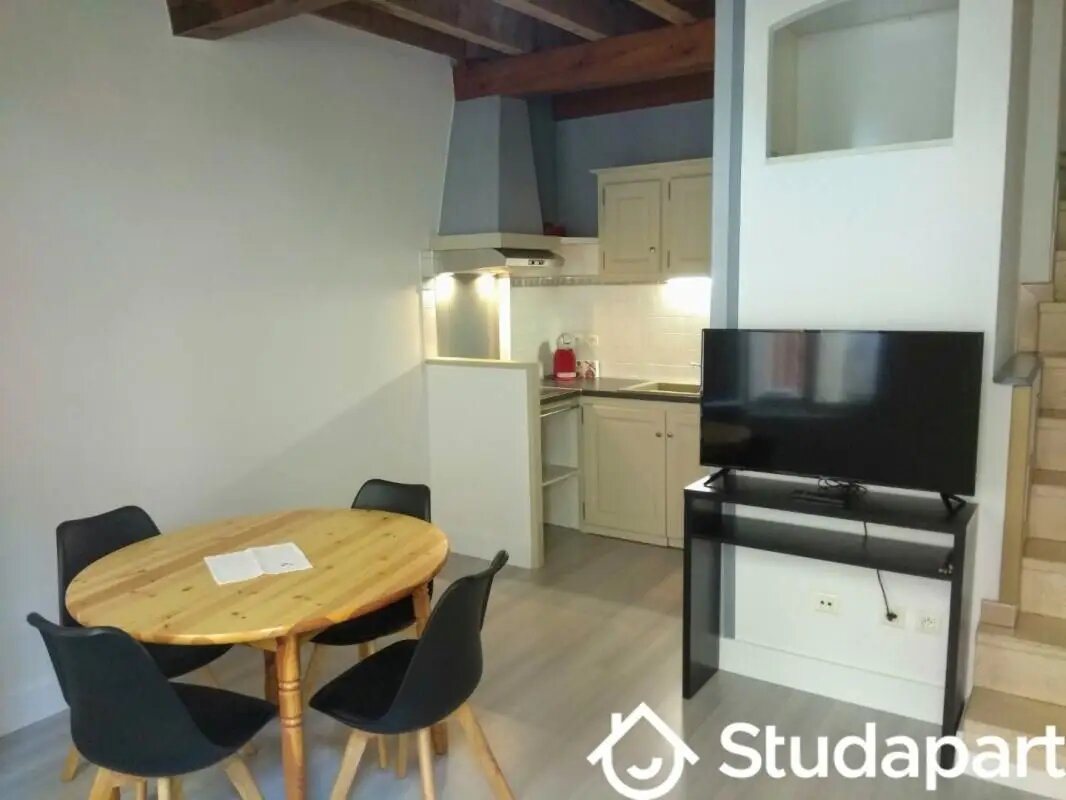 Maison à louer, 42m², Arles