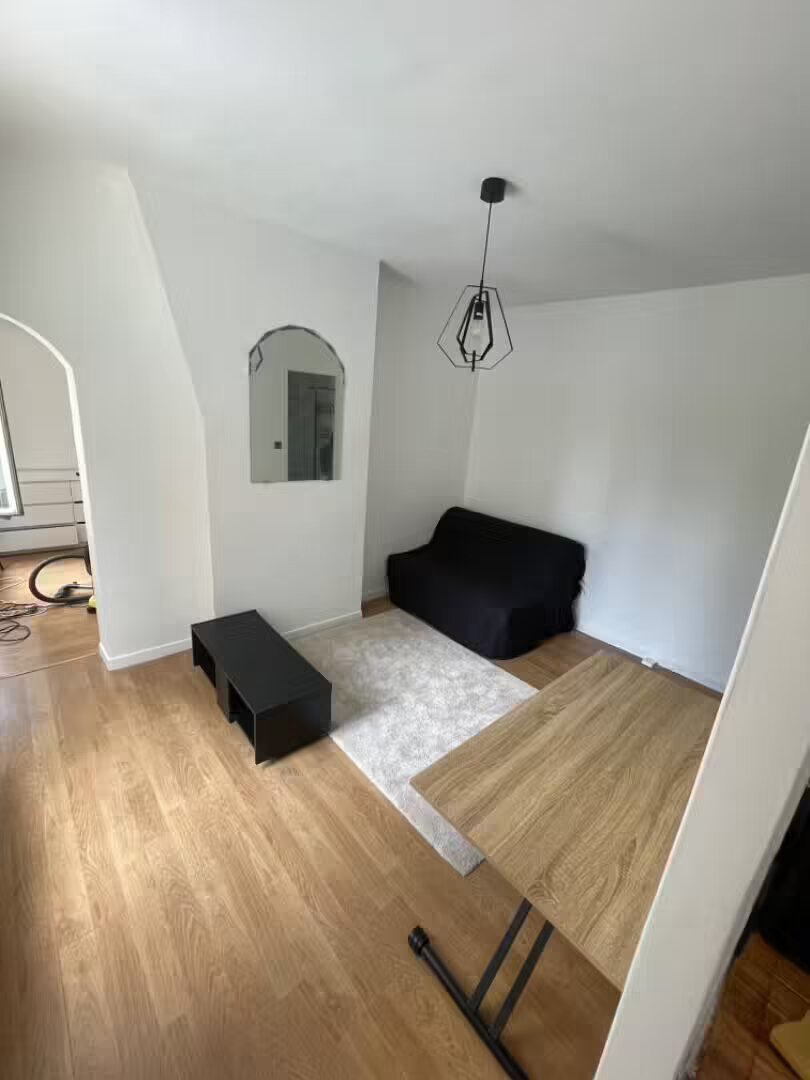 Maison à louer, 28m², Paris 20ème
