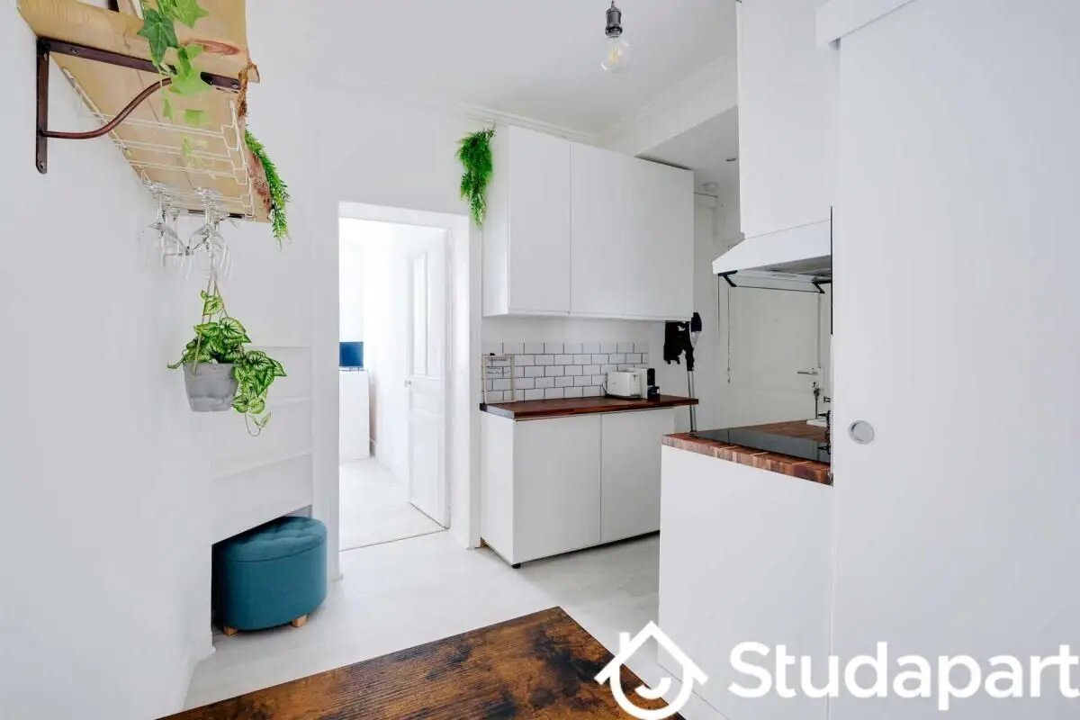 Appartement à louer, 21m², Paris 18ème