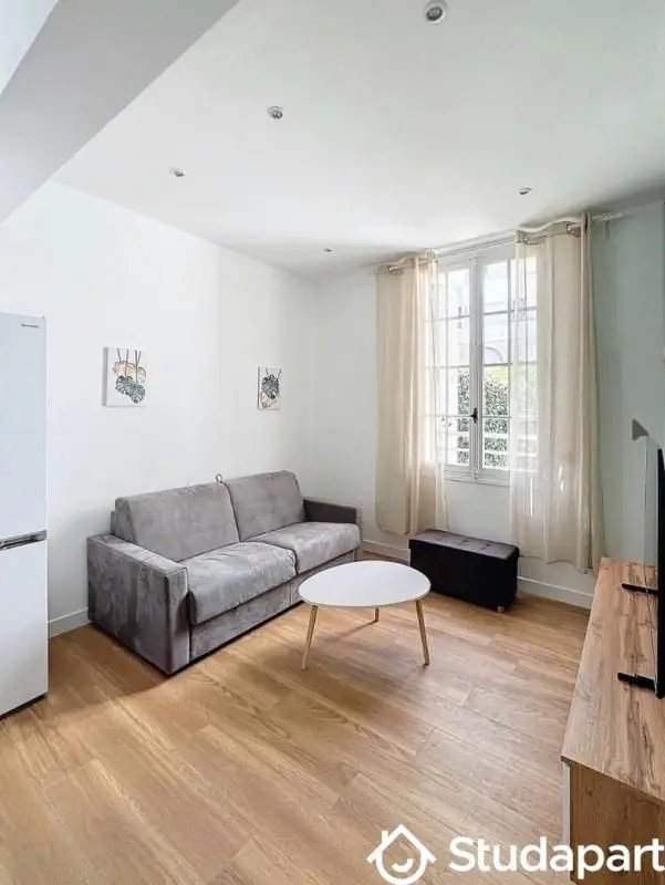 Appartement à louer, 34m², Antibes