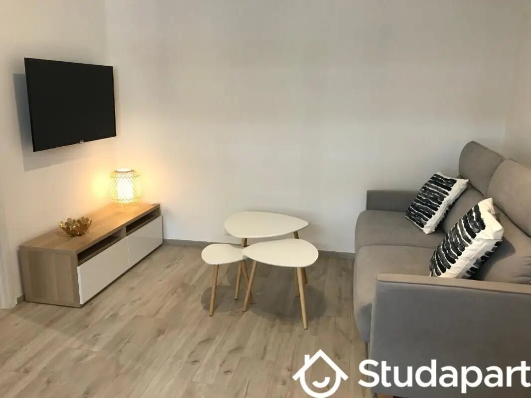 Appartement à louer, 24m², Menton