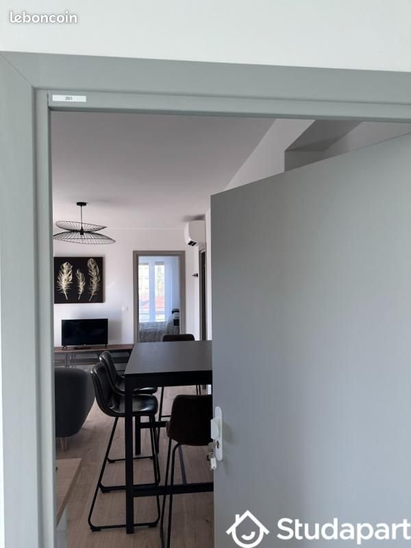 Appartement à louer, 38m², Antibes