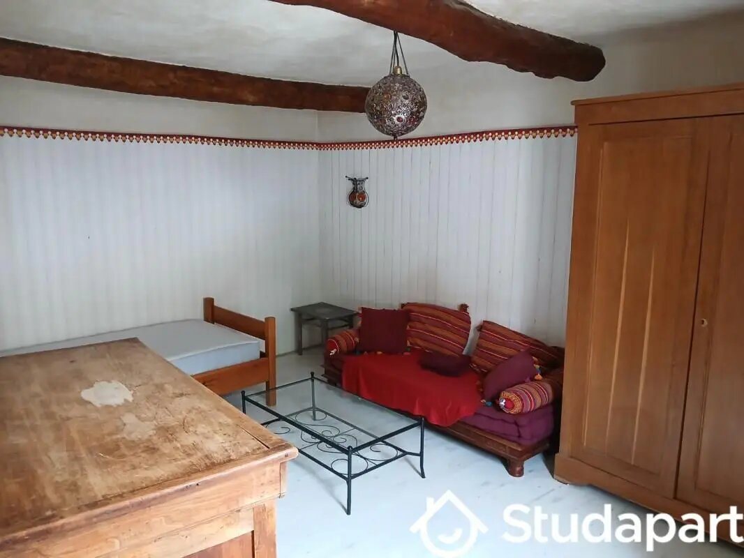 Maison à louer, 90m², Solliès-Toucas