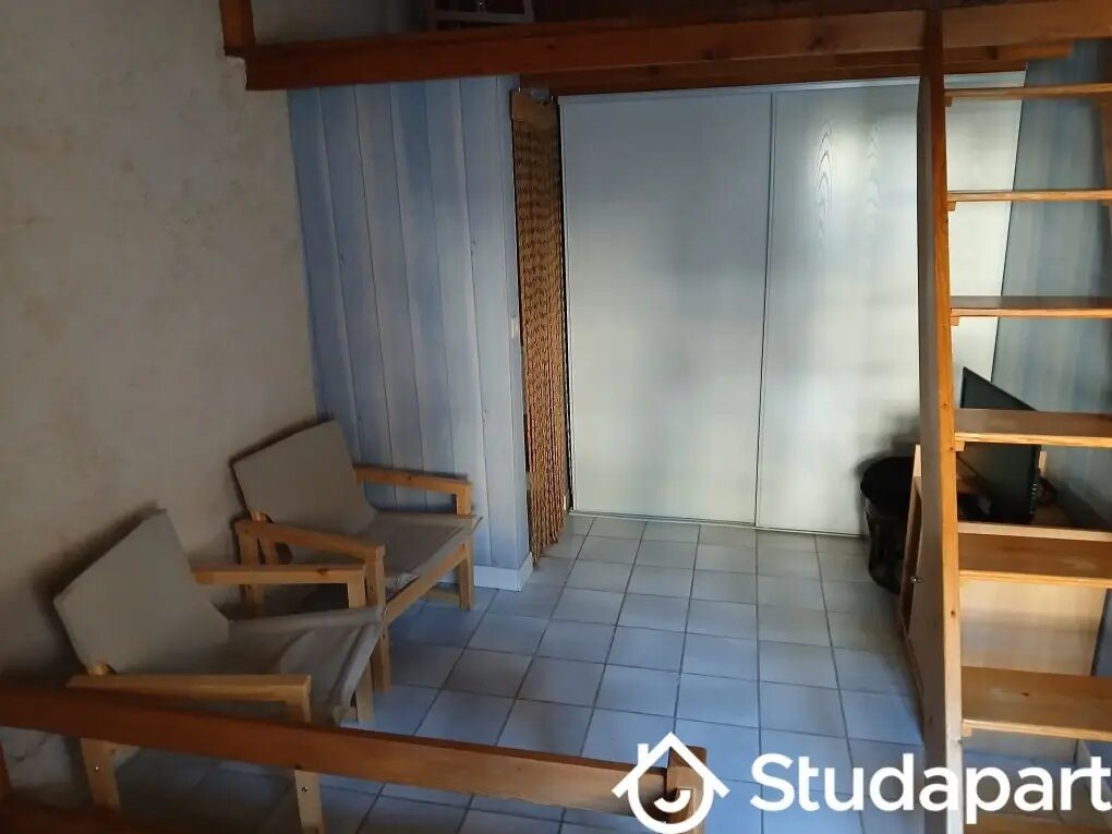 Maison à louer, 90m², Solliès-Toucas