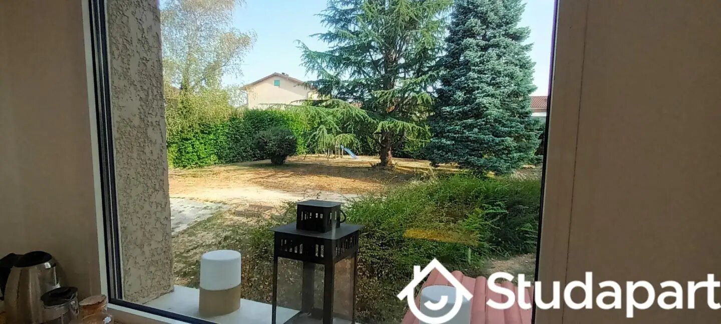 Maison à louer, 27m², Saint-Denis-lès-Bourg