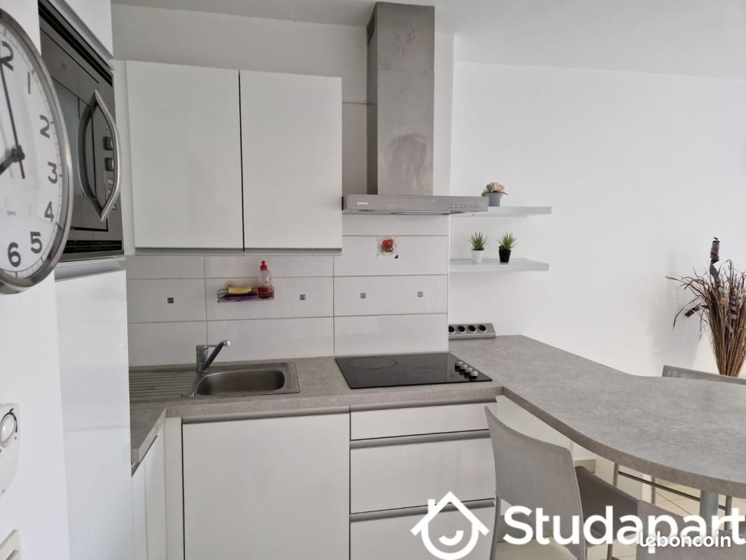 Appartement à louer, 38m², Antibes