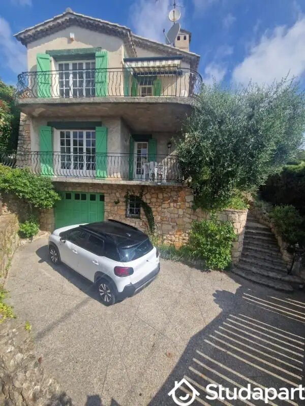 Appartement à louer, 90m², Vallauris