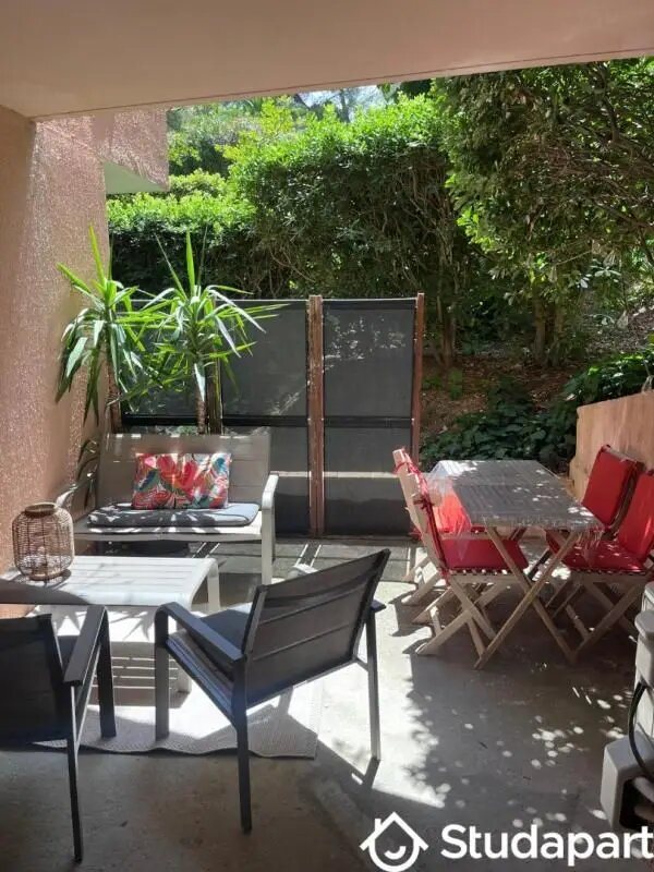 Appartement à louer, 22m², La Seyne-sur-Mer