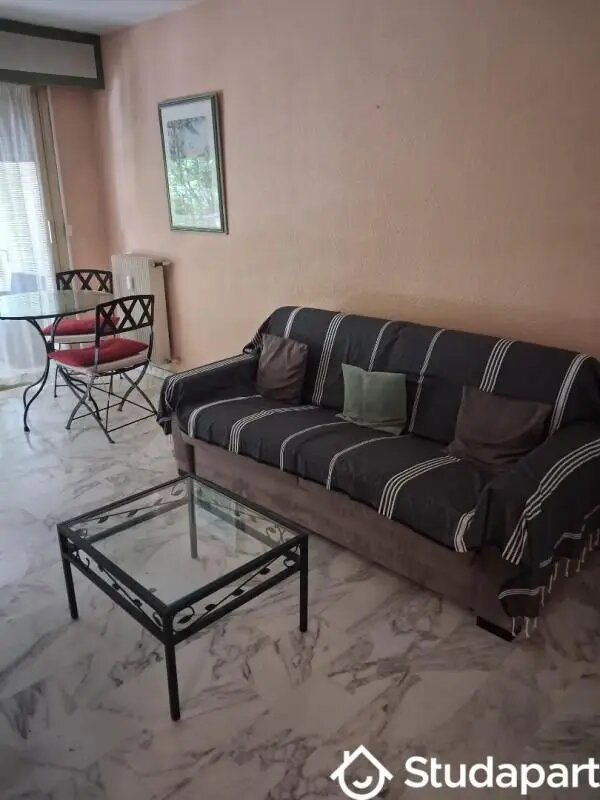 Appartement à louer, 30m², Antibes