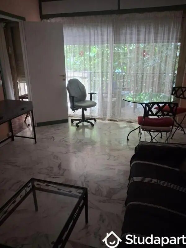 Appartement à louer, 30m², Antibes