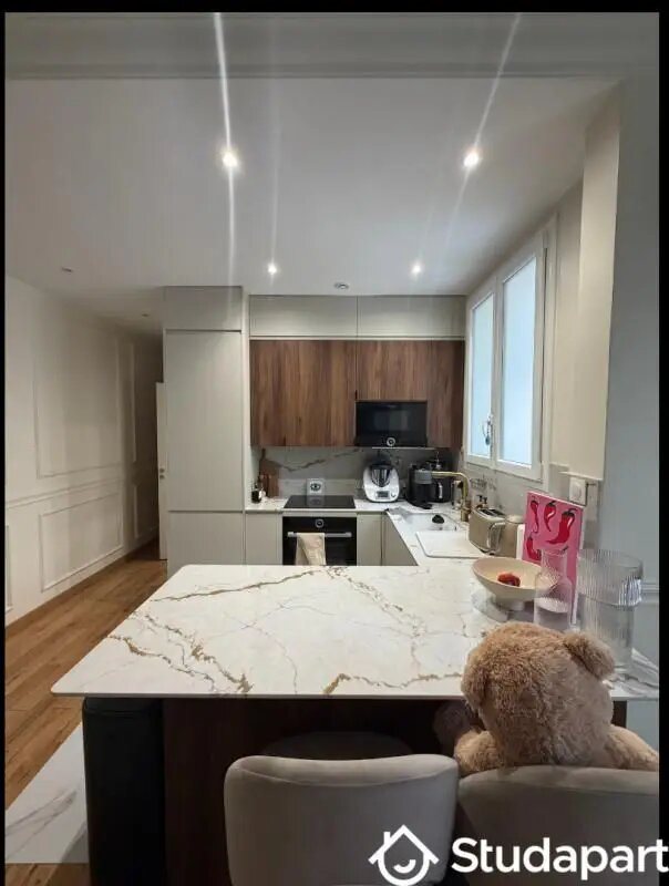 Appartement à louer, 50m², Courbevoie