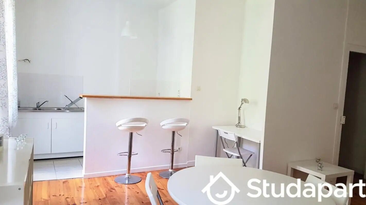 Appartement à louer, 25m², Saint-Étienne