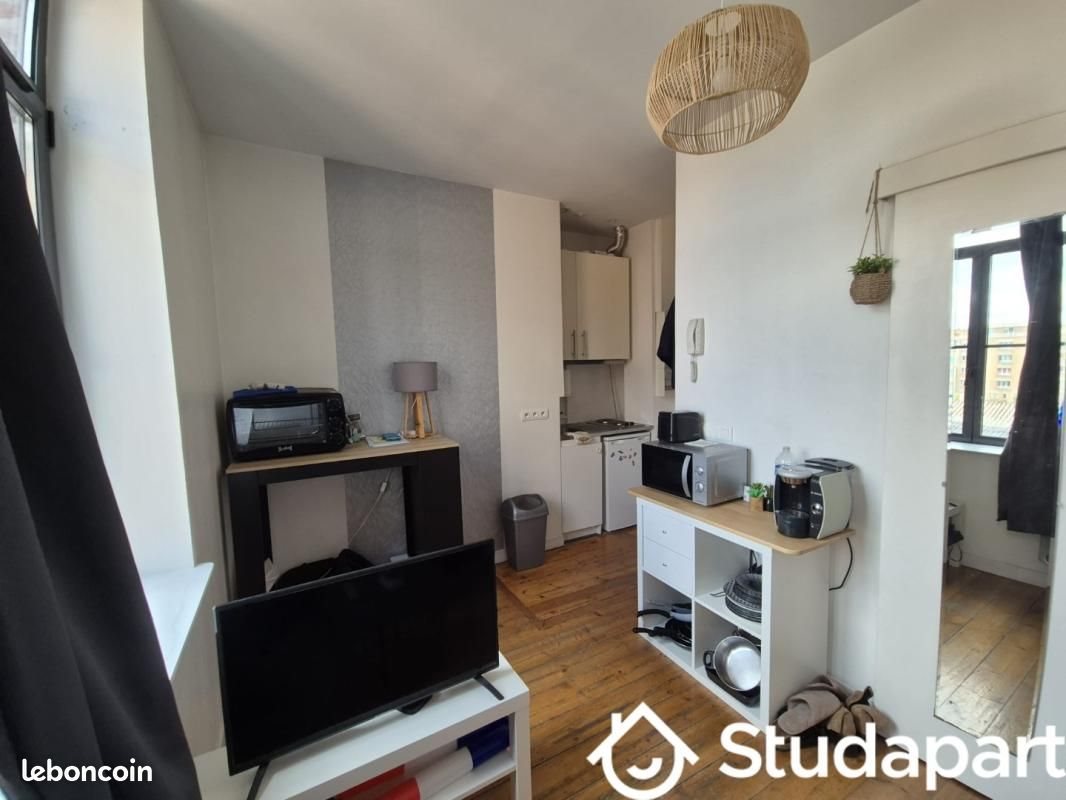 Maison à louer, 22m², Lille