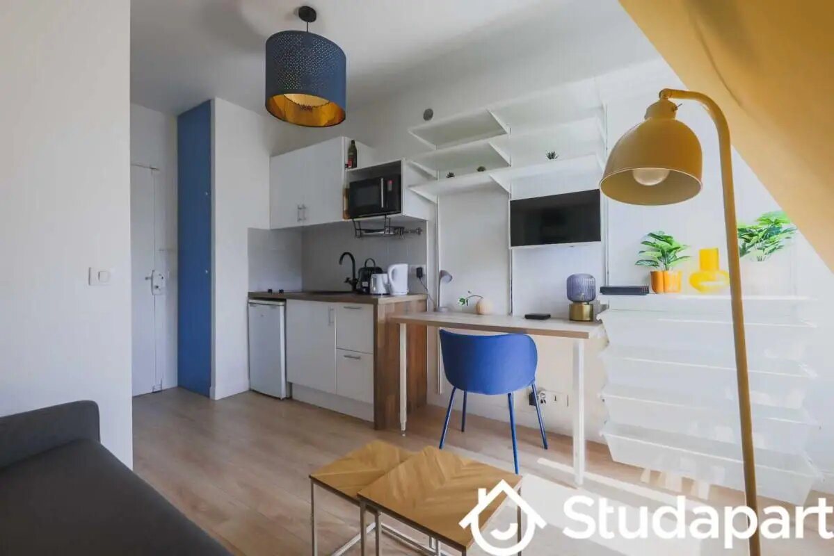 Appartement à louer, 13m², Paris 10ème