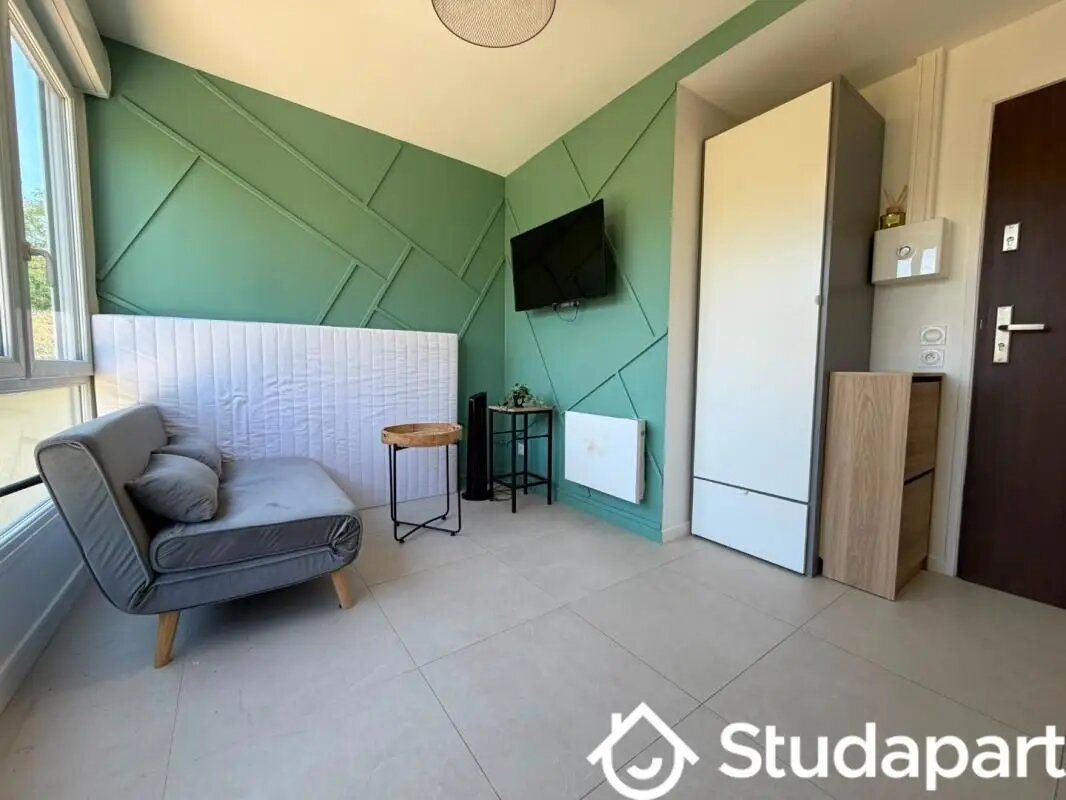 Maison à louer, 18m², Cergy