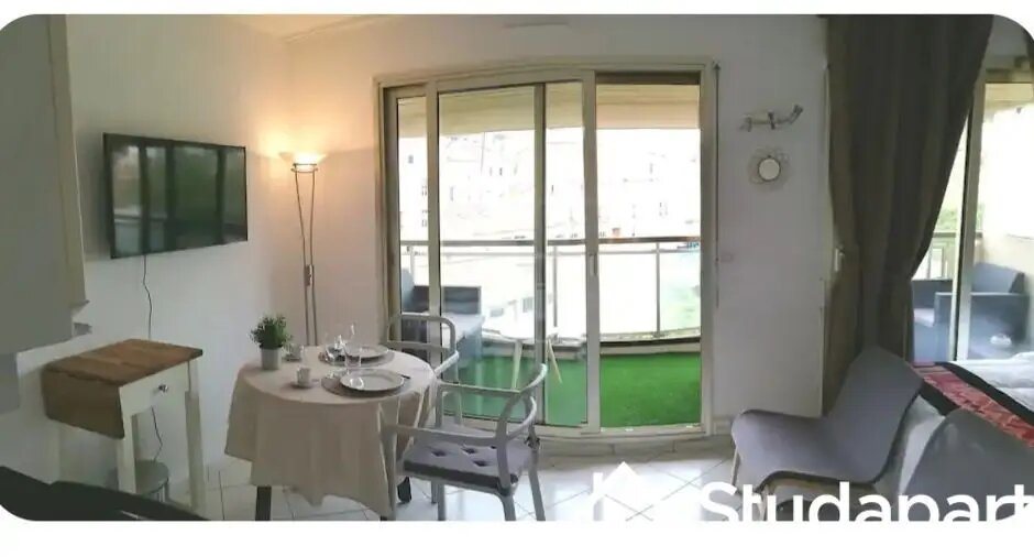 Appartement à louer, 23m², Cannes