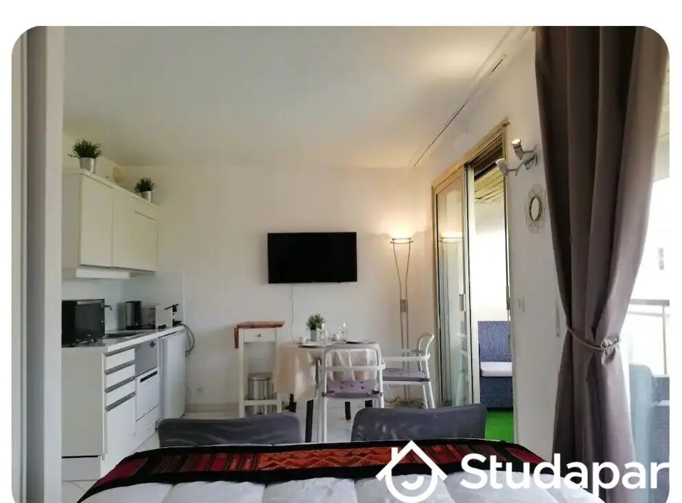 Appartement à louer, 23m², Cannes