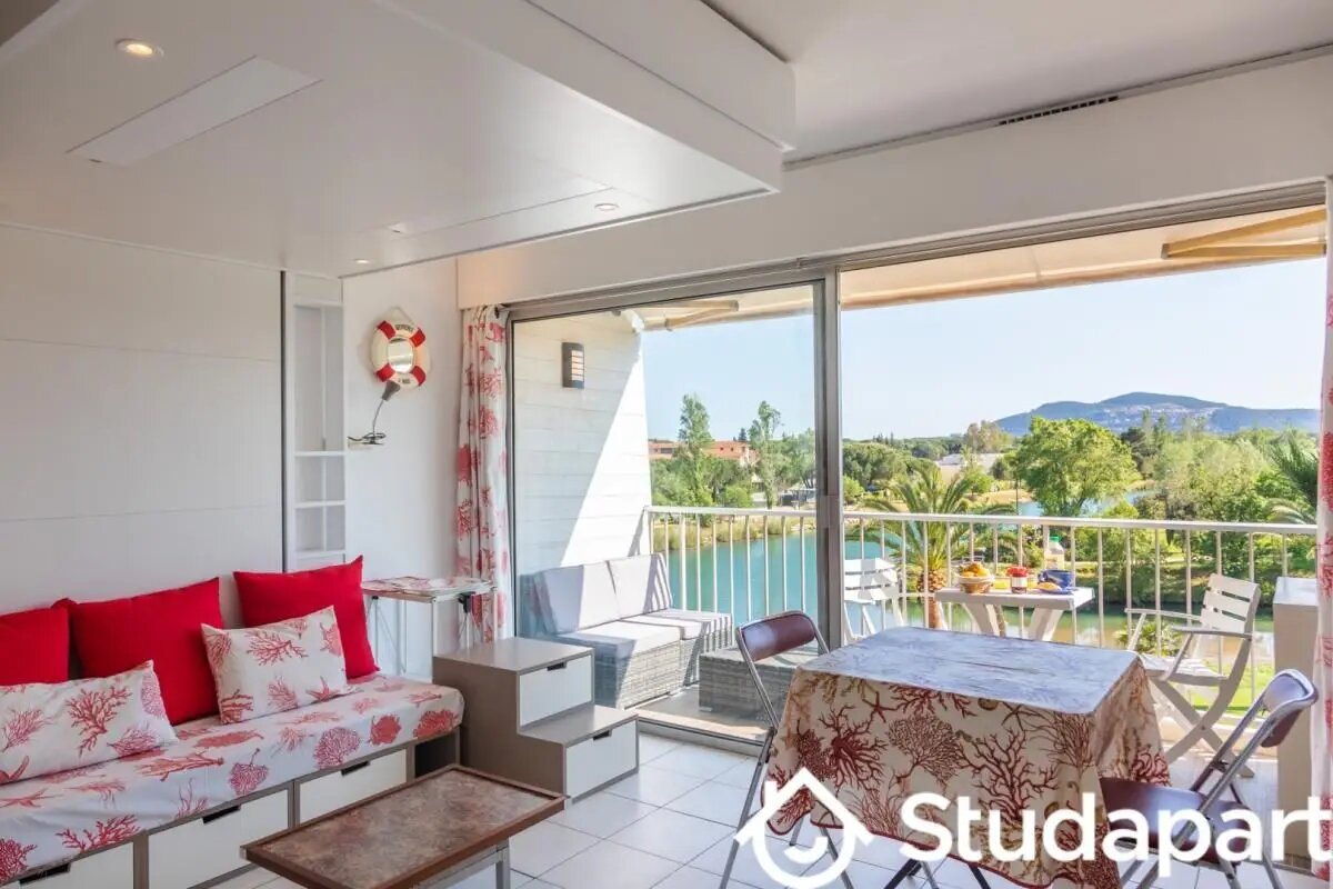 Appartement à louer, 25m², Mandelieu-la-Napoule