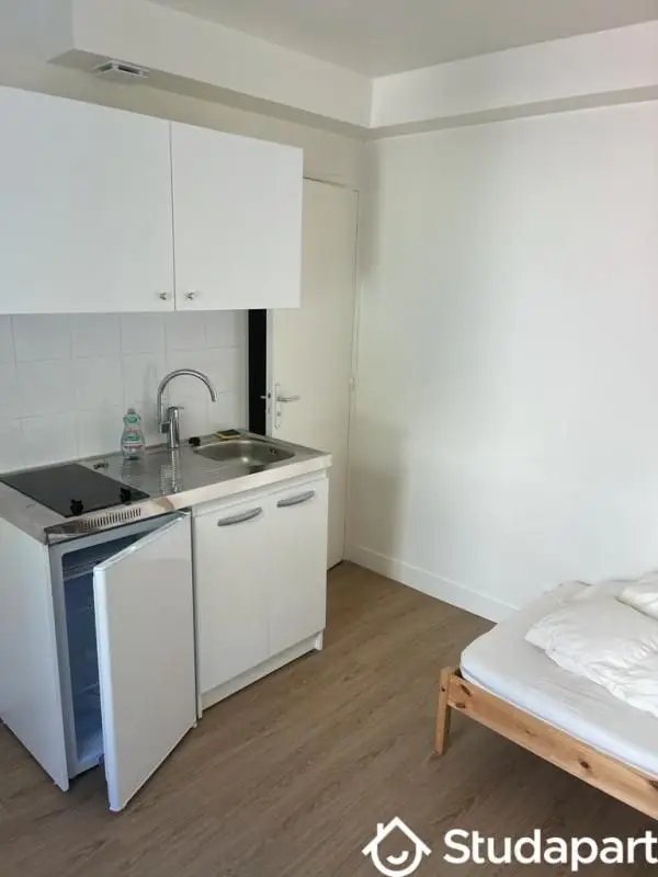 Appartement à louer, 16m², Versailles