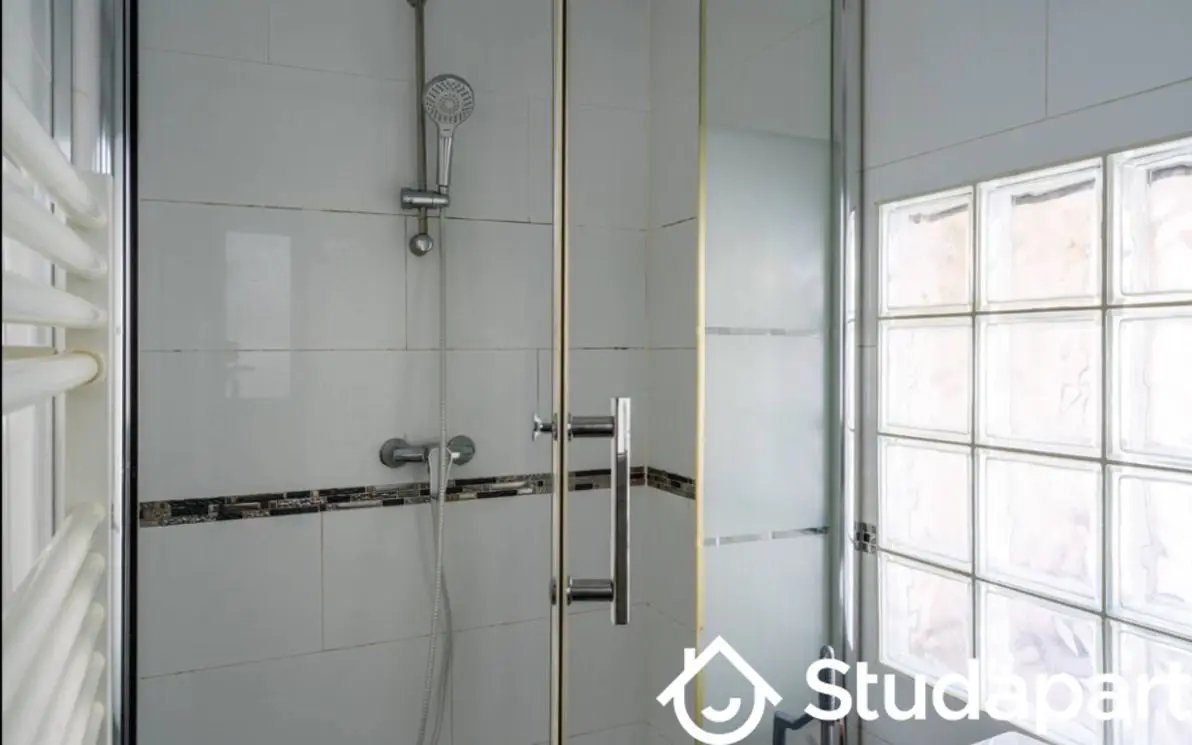 Maison à louer, 25m², Paris 10ème