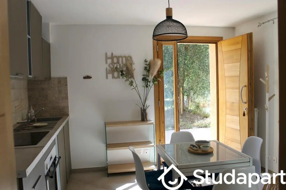 Appartement à louer, 28m², Le Rouret