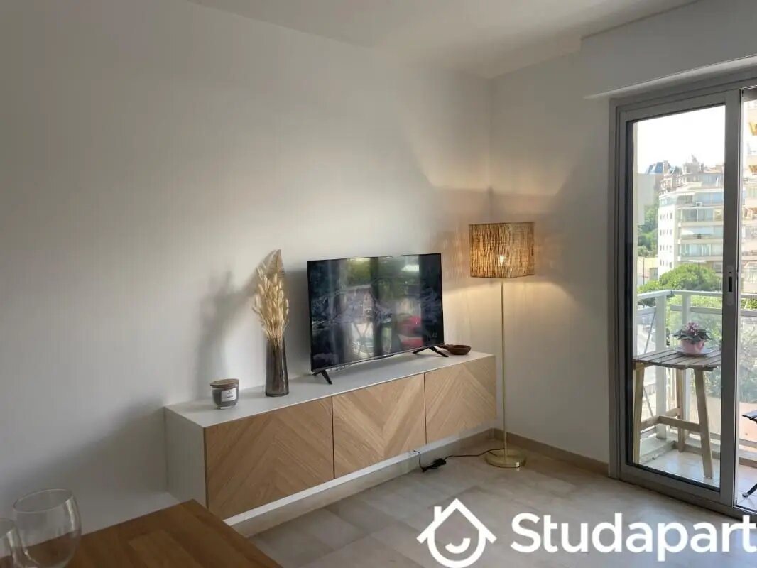Appartement à louer, 20m², Cannes