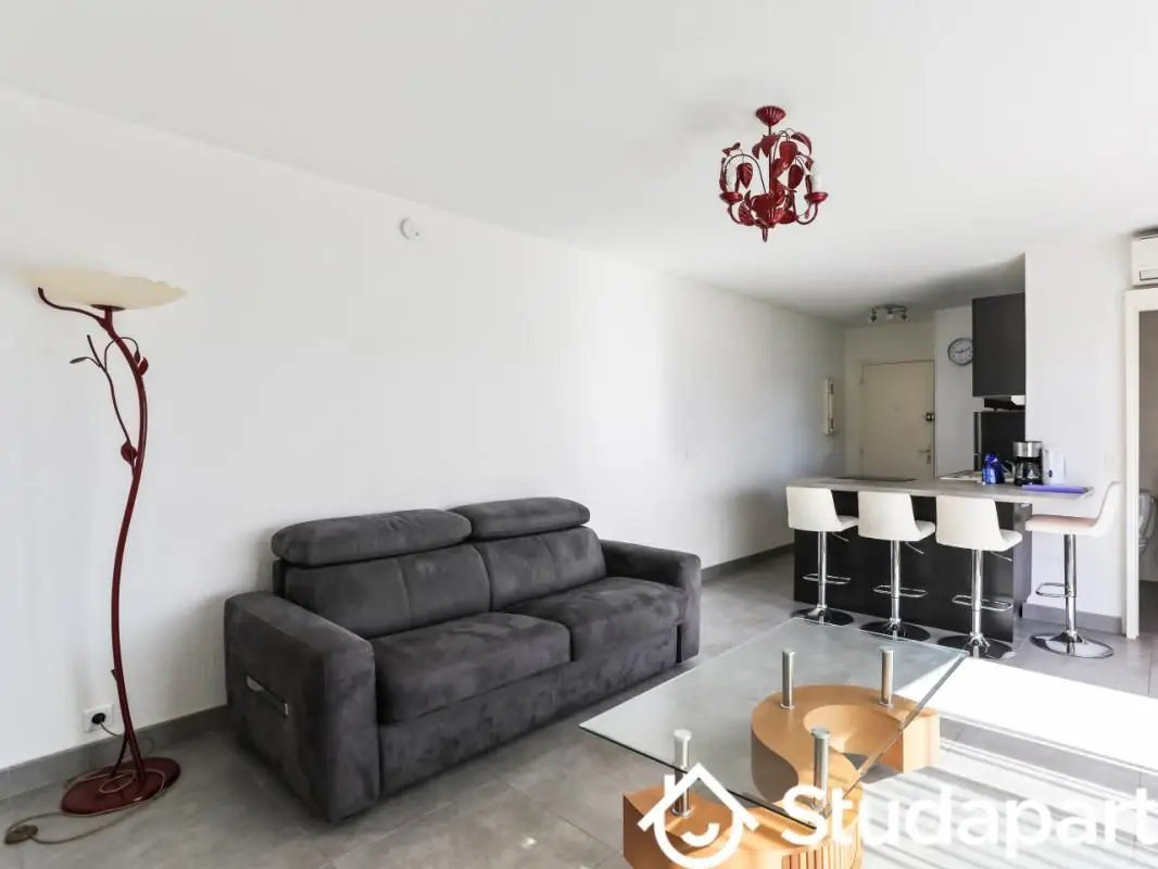 Appartement à louer, 35m², Antibes