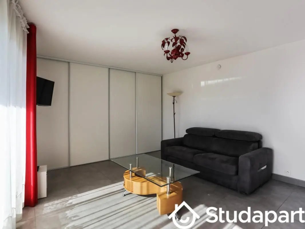 Appartement à louer, 35m², Antibes
