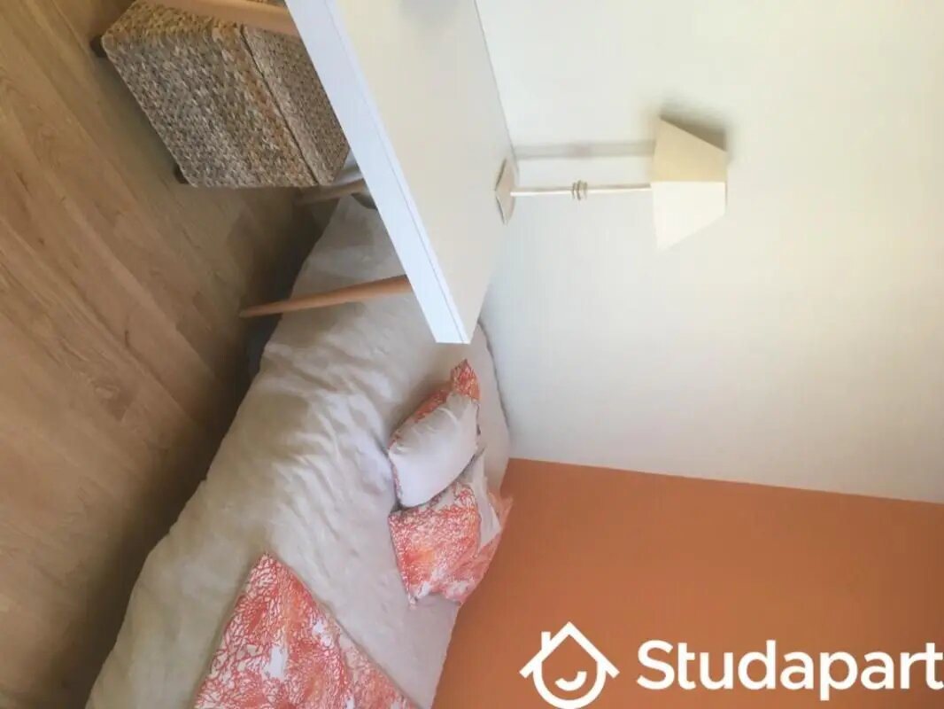Appartement à louer, 10m², Villeneuve-lès-Avignon
