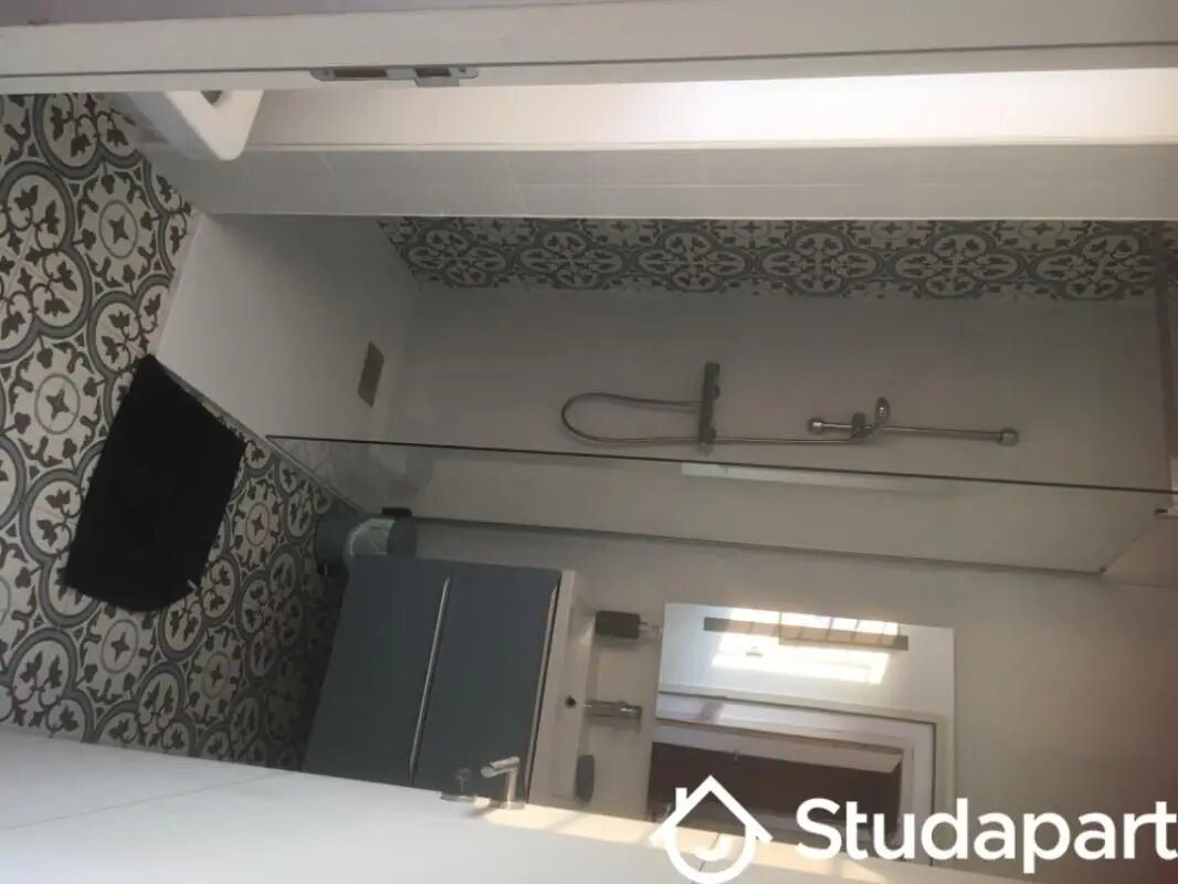 Appartement à louer, 10m², Villeneuve-lès-Avignon