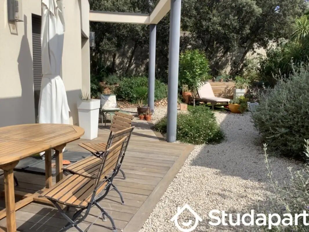 Appartement à louer, 10m², Villeneuve-lès-Avignon