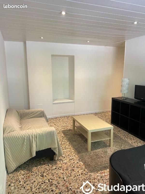 Appartement à louer, 42m², Saint-Martin-d'Hères