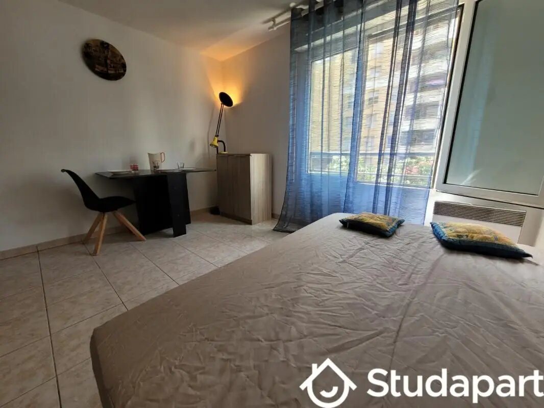 Appartement à louer, 17m², Nice