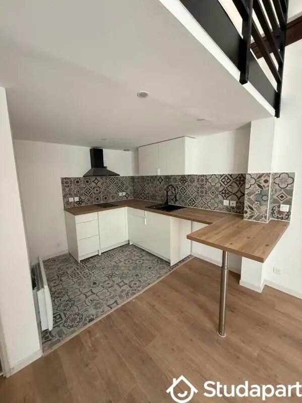 Appartement à louer, 33m², Nîmes