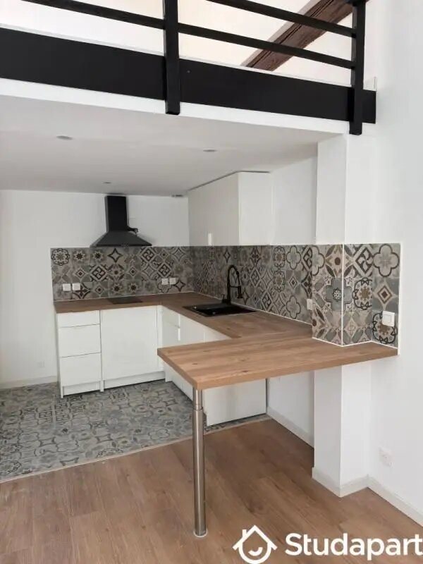 Appartement à louer, 33m², Nîmes