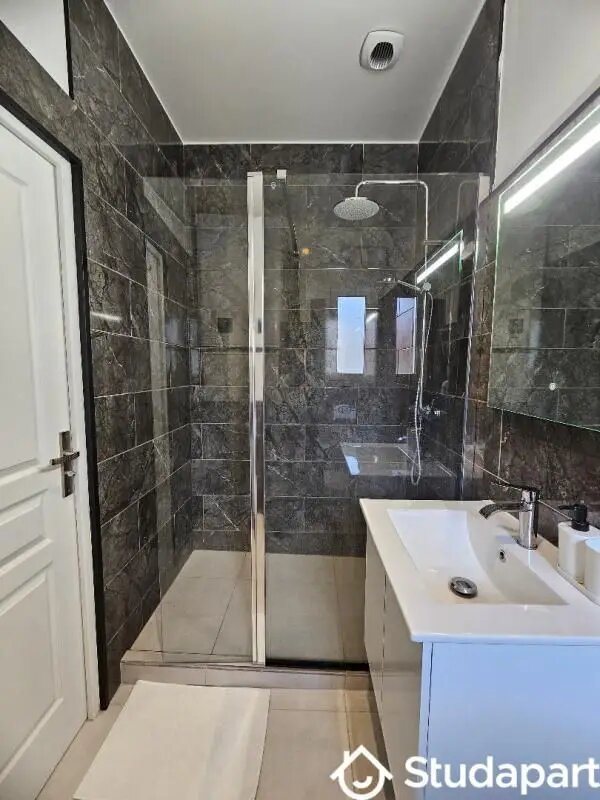 Appartement à louer, 30m², Cannes