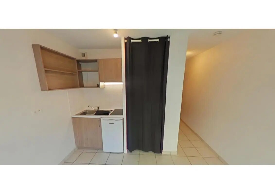 Appartement à louer, 19m², Saint-Etienne